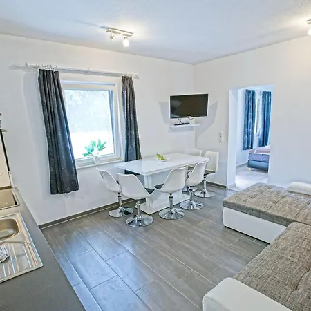 Dom wakacyjny Mit Garten- Grill Und Terrasse By Interhome *