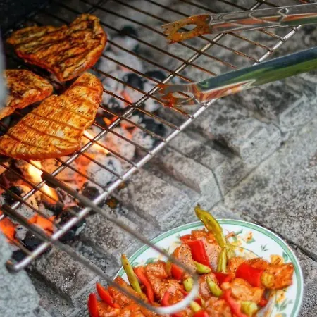 Mit Garten- Grill Und Terrasse By Interhome Mönkebude